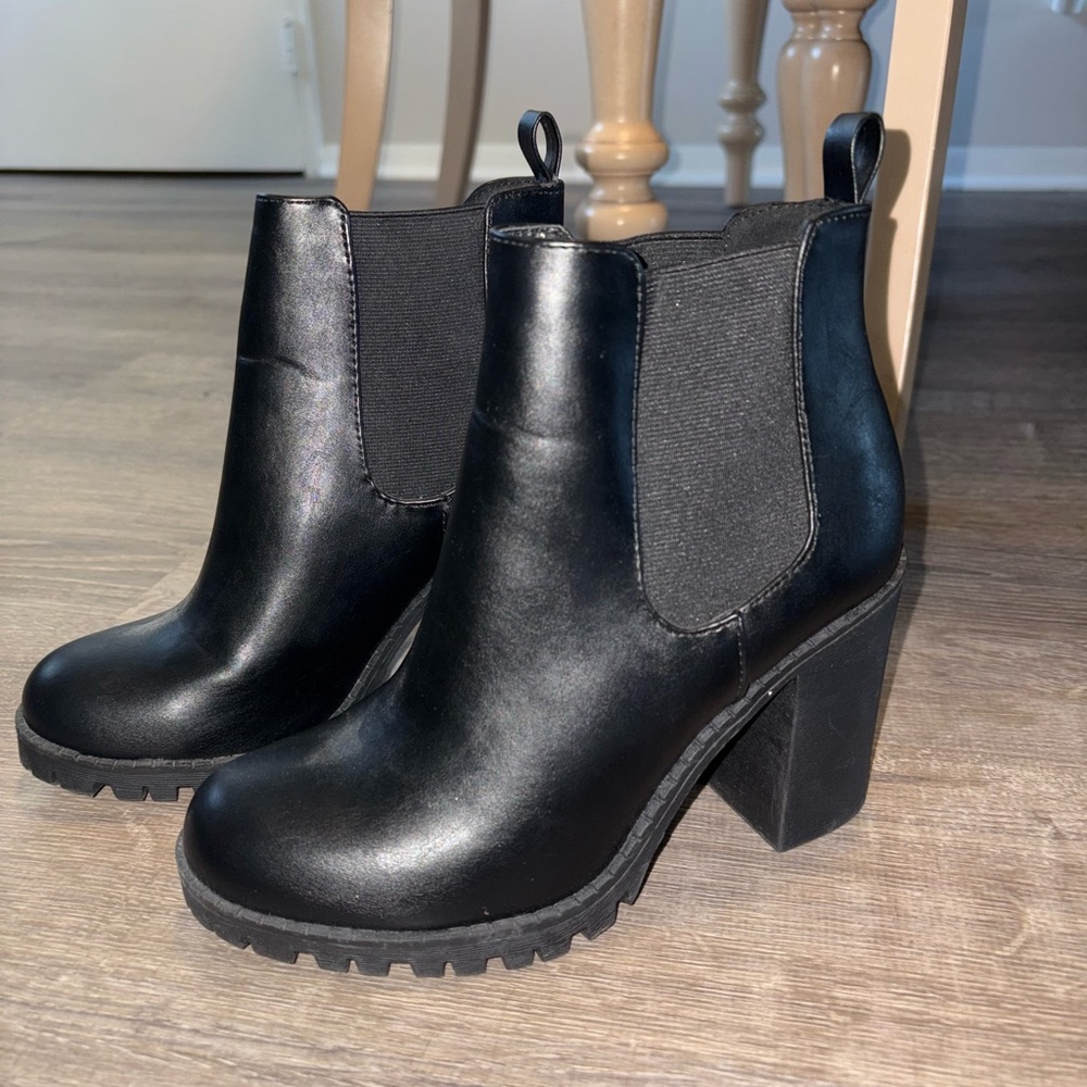 Black Ankle Boots with Block Heel